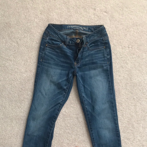 2 pairs of American Eagle  jeans - Picture 6 of 8